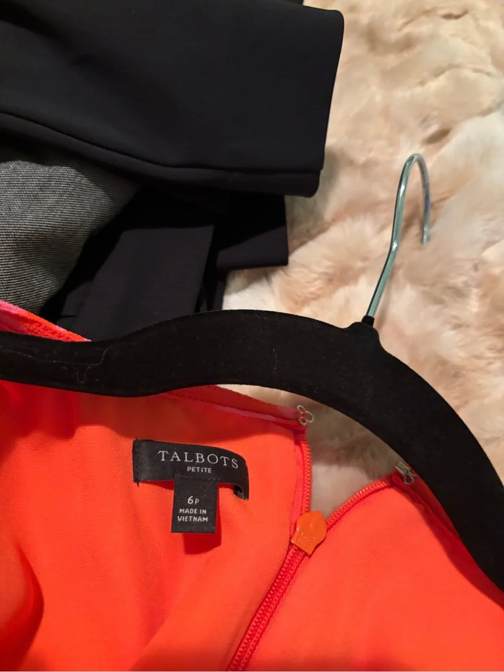 Women’s dress
